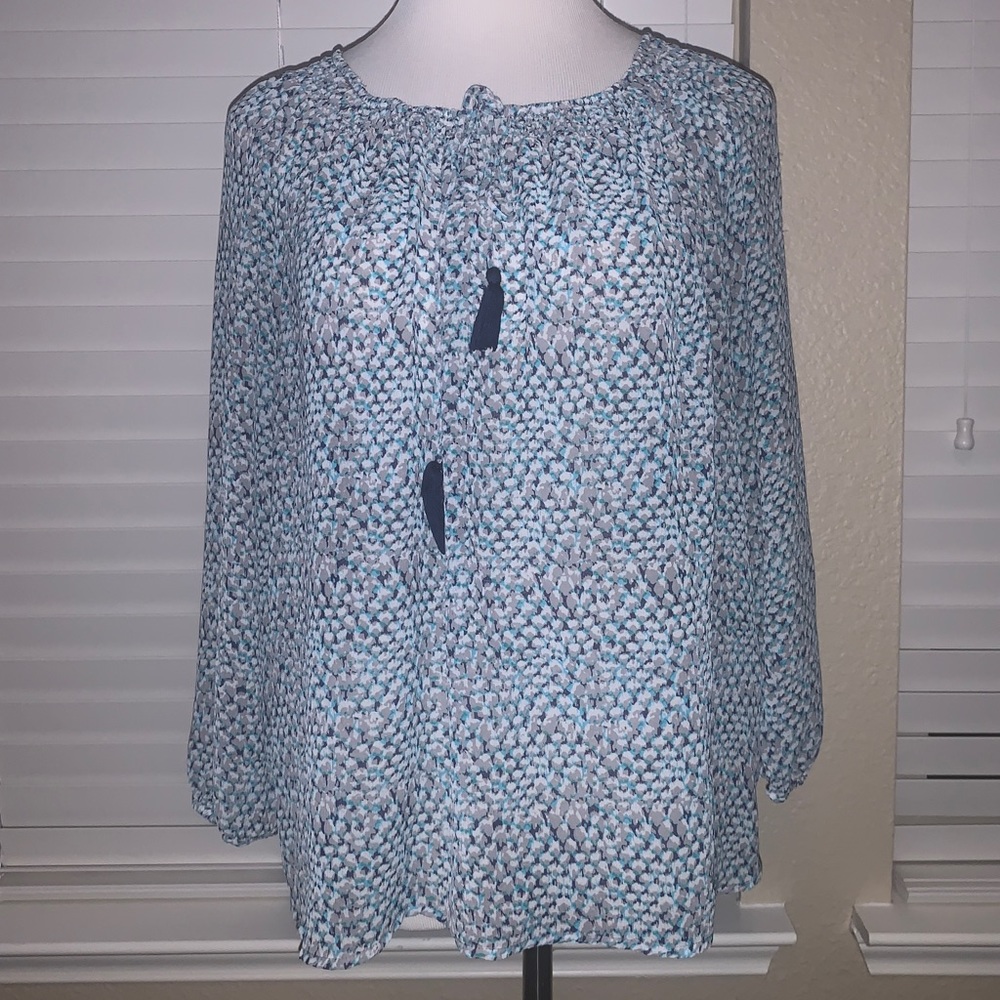 Daisy Fuentes Blue Patterned Long Sleeve Blouse
